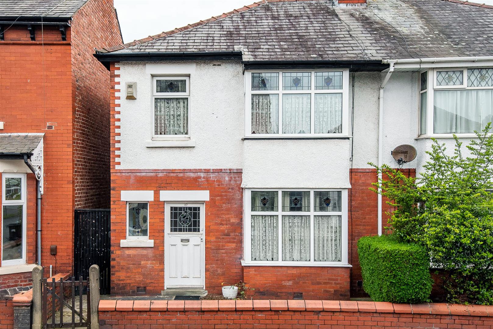 3 bed property in Hawkhurst Road, Preston